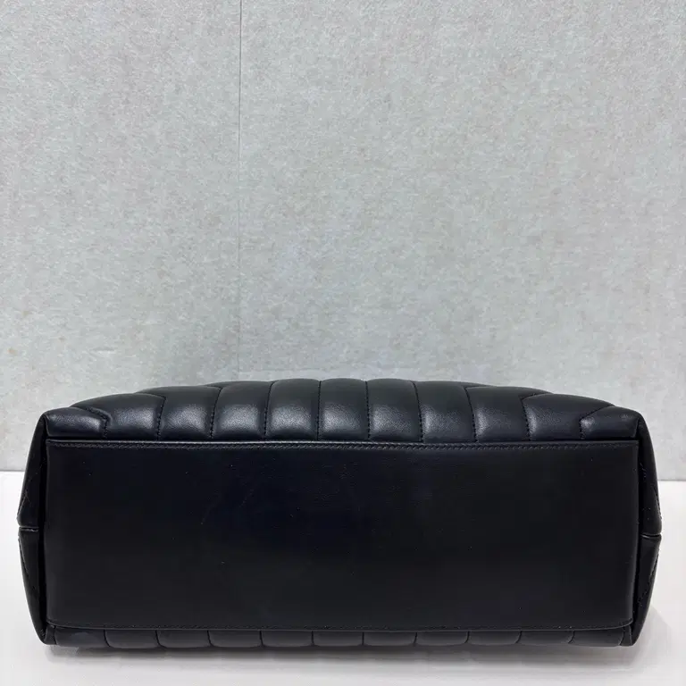 Borsa Lou Lou media- Yves Saint Laurent - immagine 6